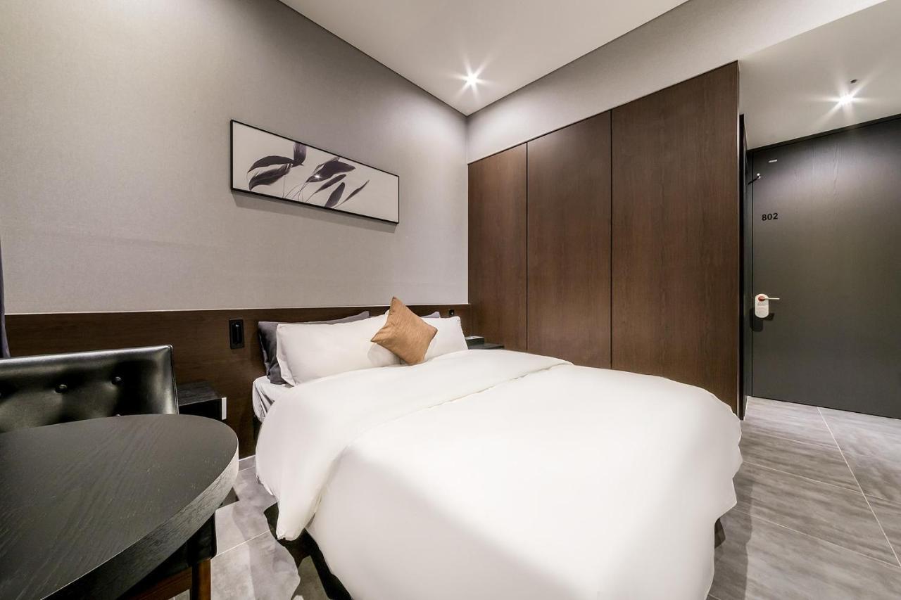 Pyeongtaek Stay Tourist Hotel Extérieur photo
