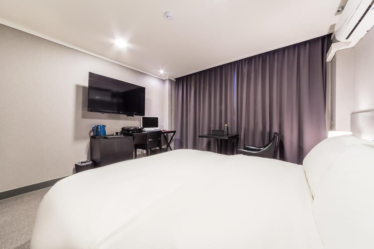 Pyeongtaek Stay Tourist Hotel Extérieur photo